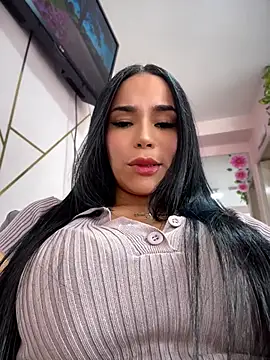 Naatalia online show from 07/01/26, 05:12