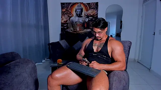 Valentino Dosantos  online show from 09/11/25, 08:42