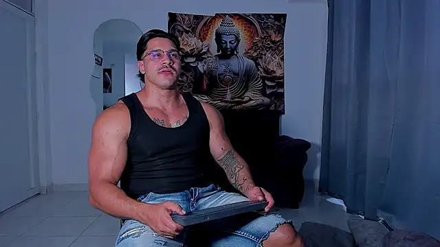 Valentino Dosantos  online show from 10/21/25, 08:09