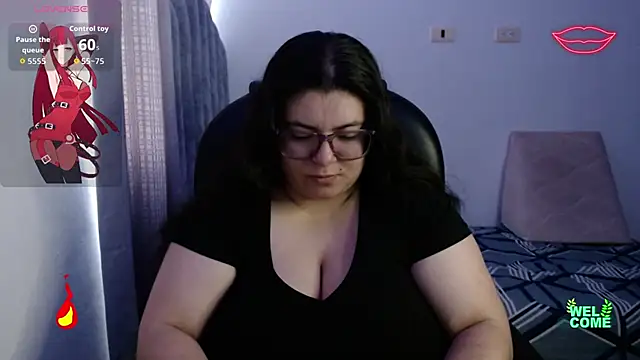 Snapshot of miss_nyxxx chatting on 05/28/26, 12:13 miss nyxxx online show from 05/28/26, 12:13
