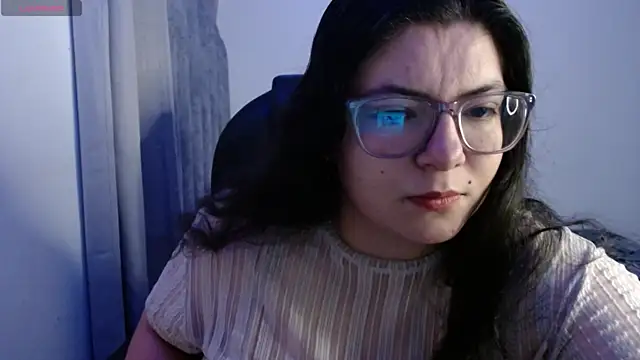 Snapshot of miss_nyxxx chatting on 07/09/26, 10:52 miss nyxxx online show from 07/09/26, 10:52
