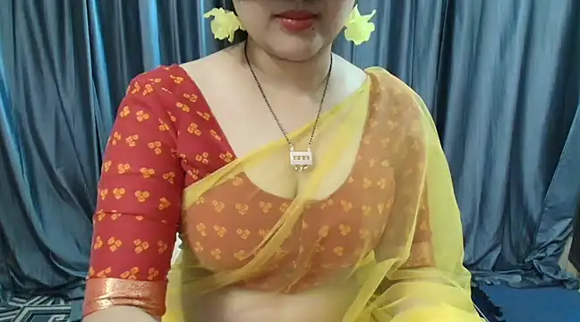 Snapshot of goldiwets chatting on 02/18/25, 04:37 goldiwets online show from 02/18/25, 04:37