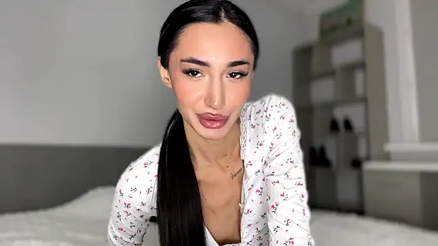 Snapshot of alissadreams chatting on 11/29/25, 06:00 alissadreams online show from 11/29/25, 06:00