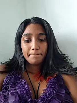 Snapshot of indianpink_lips chatting on 03/10/25, 10:15 indianpink lips online show from 03/10/25, 10:15