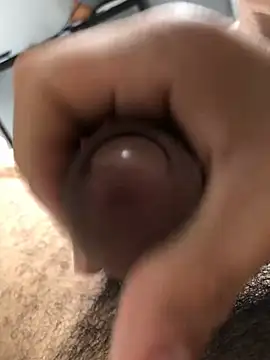 Snapshot of mchdo09 chatting on 02/20/25, 10:37 mchdo09 online show from 02/20/25, 10:37