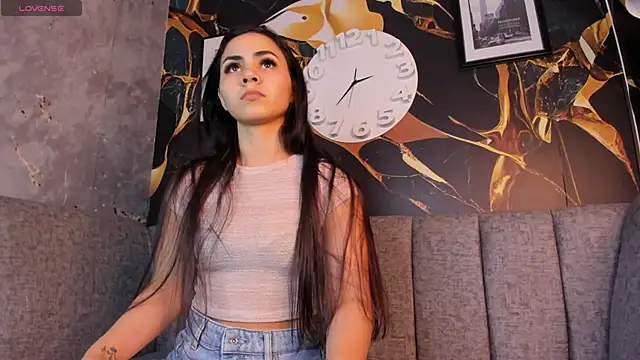 Natty roberts  online show from 02/28/25, 07:56