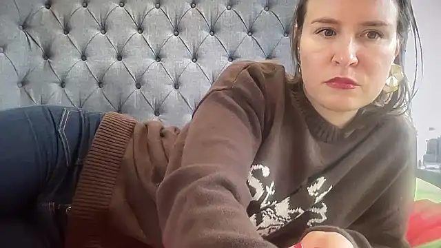 Snapshot of eatmypie69 chatting on 01/19/26, 10:08 eatmypie69 online show from 01/19/26, 10:08