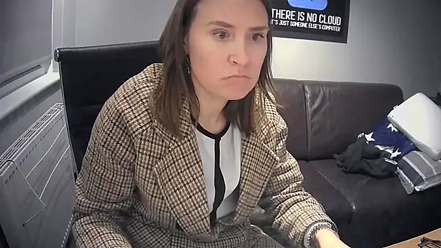 Snapshot of eatmypie69 chatting on 02/26/26, 09:25 eatmypie69 online show from 02/26/26, 09:25