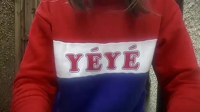 Snapshot of eatmypie69 chatting on 02/27/26, 10:59 eatmypie69 online show from 02/27/26, 10:59