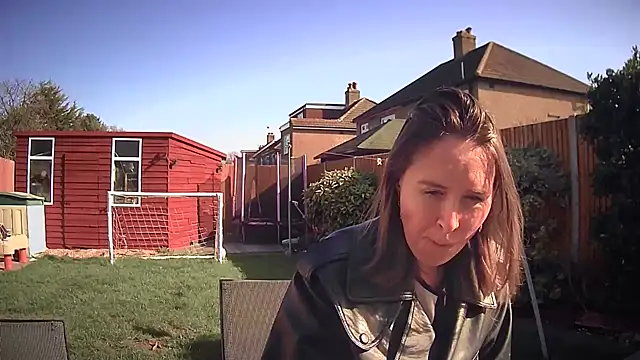 Snapshot of eatmypie69 chatting on 03/05/26, 11:39 eatmypie69 online show from 03/05/26, 11:39