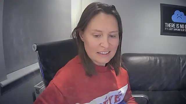 Snapshot of eatmypie69 chatting on 03/06/26, 10:50 eatmypie69 online show from 03/06/26, 10:50