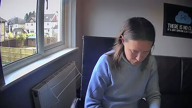 Snapshot of eatmypie69 chatting on 03/12/26, 01:39 eatmypie69 online show from 03/12/26, 01:39