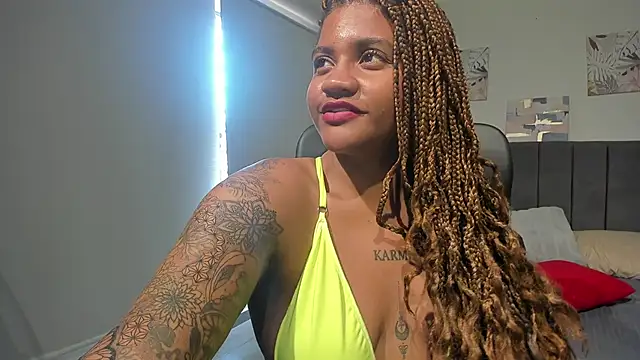 ZahraRose online show from 03/11/25, 04:29