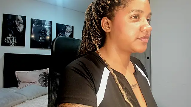 ZahraRose online show from 09/11/25, 08:31