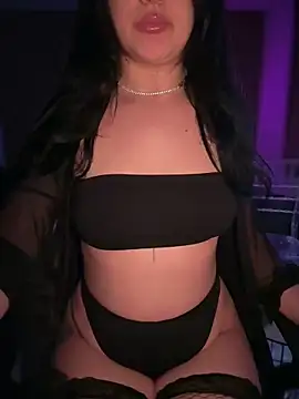 YoungHotMilf97 online show from 05/11/26, 07:14