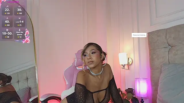 Snapshot of JasmineRoss_1 chatting on 06/05/26, 07:19 JasmineRoss 1 online show from 06/05/26, 07:19