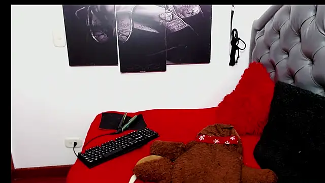 angellyhorny online show from 05/11/26, 04:04