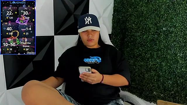 melany rouse18 online show from 11/12/25, 02:01