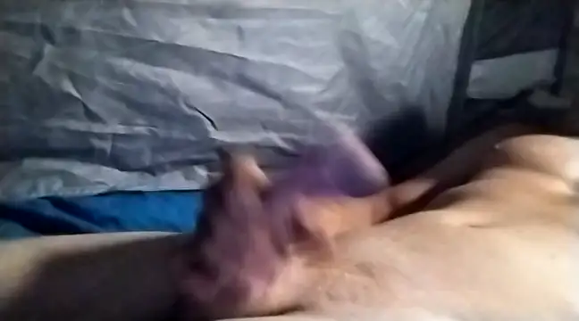 Snapshot of iswimnaked007 chatting on 03/15/25, 05:26 iswimnaked007 online show from 03/15/25, 05:26