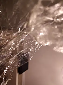 Snapshot of Loly2025 chatting on 02/15/25, 09:04 Loly2025 online show from 02/15/25, 09:04