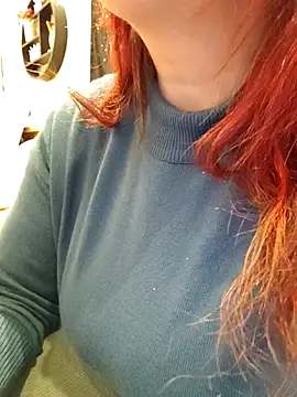 Snapshot of Loly2025 chatting on 03/10/26, 10:37 Loly2025 online show from 03/10/26, 10:37