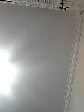 Loly2025 online show from 04/26/26, 10:51