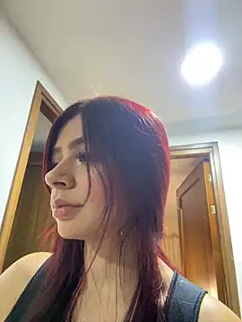 Snapshot of Danna_Myst chatting on 03/21/25, 12:07 Danna Myst online show from 03/21/25, 12:07