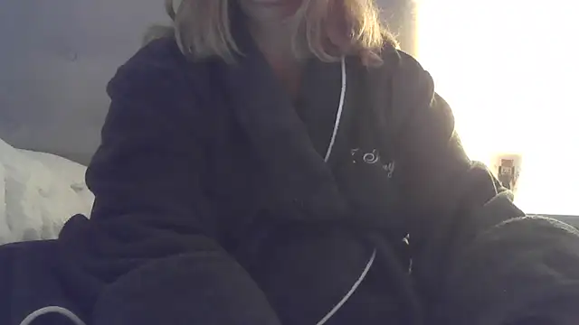 sizha6 online show from 09/25/25, 08:51