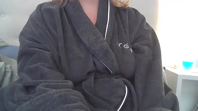 Snapshot of sizha6 chatting on 09/30/25, 09:36 sizha6 online show from 09/30/25, 09:36