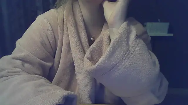 Snapshot of sizha6 chatting on 02/15/26, 05:26 sizha6 online show from 02/15/26, 05:26