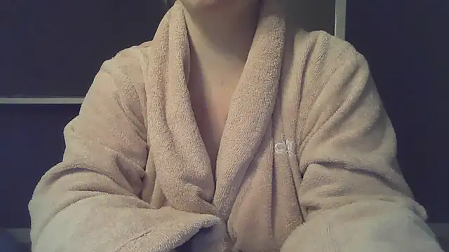 Snapshot of sizha6 chatting on 02/24/26, 04:05 sizha6 online show from 02/24/26, 04:05