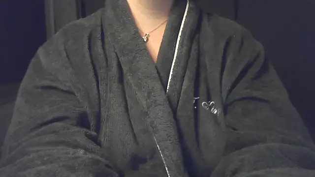 Snapshot of sizha6 chatting on 03/04/26, 07:31 sizha6 online show from 03/04/26, 07:31