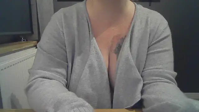 Snapshot of sizha6 chatting on 03/18/26, 07:28 sizha6 online show from 03/18/26, 07:28