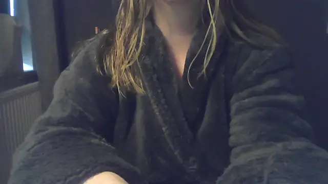 Snapshot of sizha6 chatting on 04/06/26, 05:47 sizha6 online show from 04/06/26, 05:47