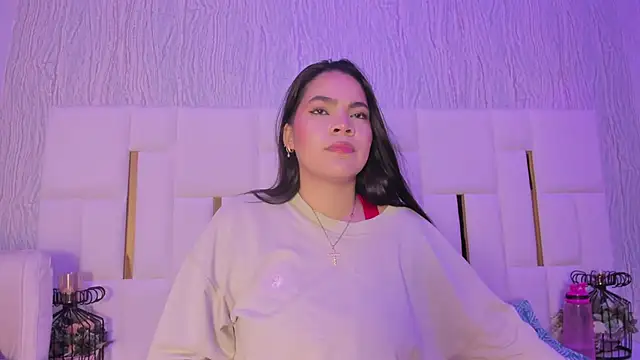 hillary uckerman  online show from 10/28/25, 11:36