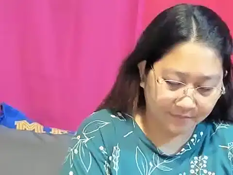 hotchubby88 online show from 02/22/25, 10:42