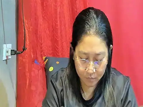 hotchubby88 online show from 04/16/26, 11:44