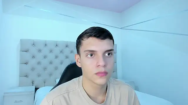 JacobRoberts1 online show from 11/16/25, 09:20