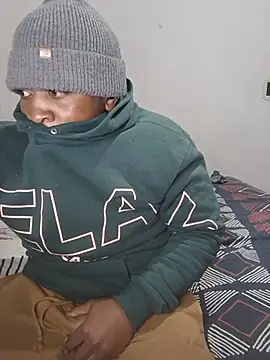 bosszonke123 online show from 06/18/26, 04:55