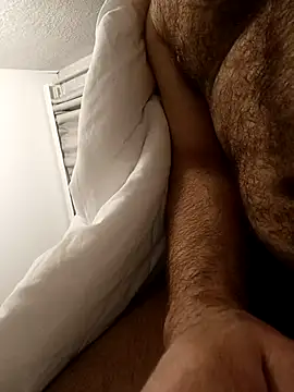 Snapshot of QuilyLoverx chatting on 03/21/25, 12:29 QuilyLoverx online show from 03/21/25, 12:29