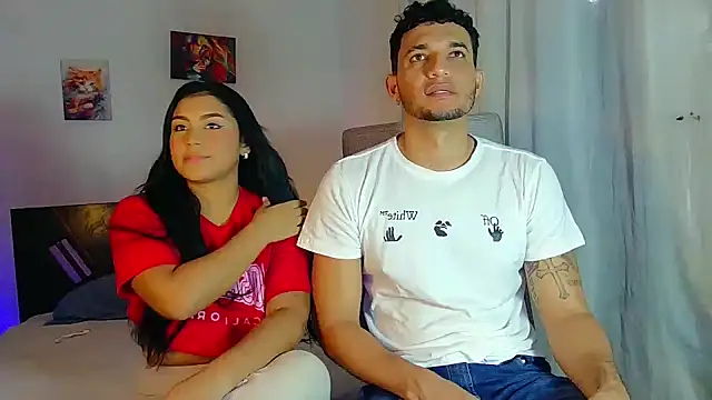 Snapshot of Reina_paola chatting on 09/22/25, 02:52 Reina paola online show from 09/22/25, 02:52
