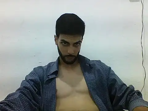 Gabrielteixeira120 online show from 05/03/26, 08:37