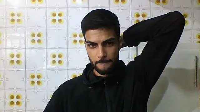 Snapshot of Gabrielteixeira120 chatting on 07/06/26, 06:43 Gabrielteixeira120 online show from 07/06/26, 06:43