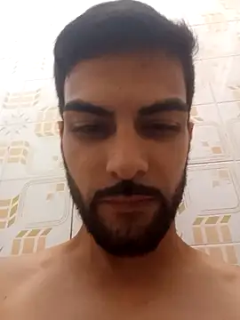 Snapshot of Gabrielteixeira120 chatting on 08/05/26, 06:44 Gabrielteixeira120 online show from 08/05/26, 06:44