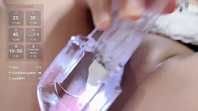 yueyue2003 online show from 03/11/26, 12:55