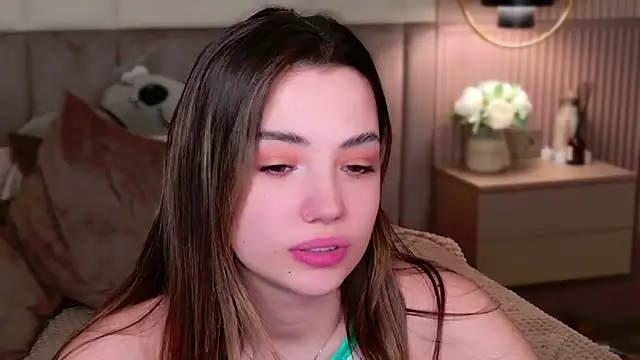 Alice Deleon online show from 03/03/25, 01:10