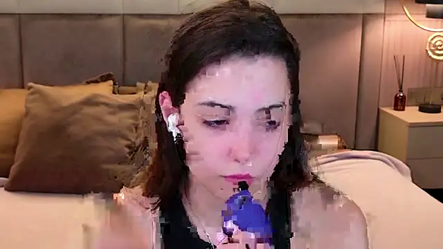 Alice Deleon online show from 09/20/25, 08:54