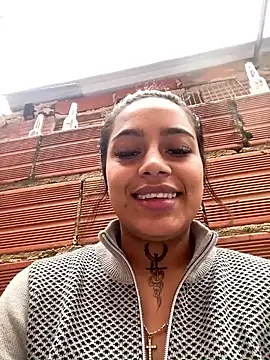 Emily sharlot online show from 09/29/25, 07:30