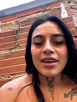 Emily sharlot online show from 10/02/25, 09:00