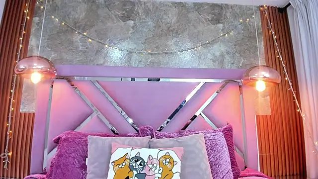 EmmaSulivan online show from 11/09/25, 11:08